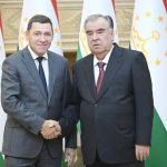 Сарвари давлат Эмомалӣ Раҳмон бо Губернатори вилояти Свердловски Федератсияи Русия Евгений Кувайшев мулоқот анҷом доданд