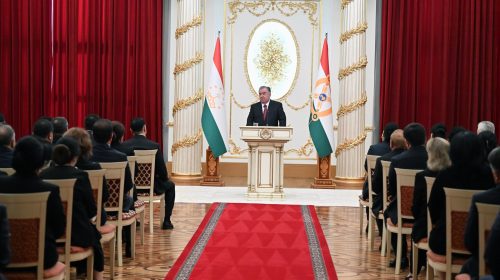 Маросими супоридани мукофотҳои давлатӣ