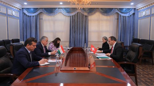 Вохӯрии вазири корҳои хориҷӣ бо сафири Швейтсария