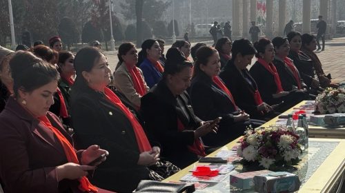 Баргузории чорабинии фарҳангӣ таҳти унвони «Оила бидуни зӯроварӣ»