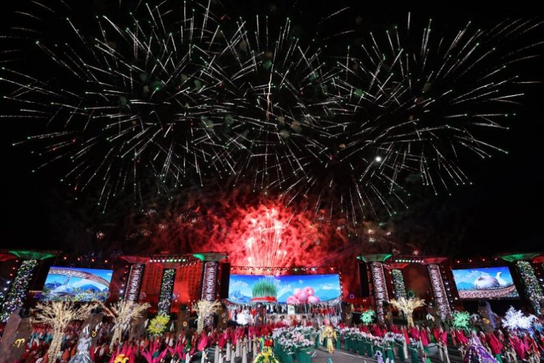 ПЕШВОИ МИЛЛАТ — ЭҲЁГАРИ НАВРӮЗ. Пас аз Истиқлоли давлатии Тоҷикистон Наврӯз дар сатҳи байналмилалӣ ҷойгоҳ пайдо намуд