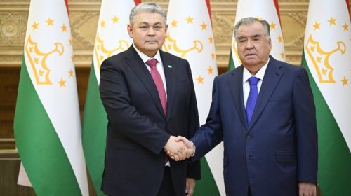Президенти Ҷумҳурии Тоҷикистон Эмомалӣ Раҳмон Вазири корҳои хориҷии Ҷумҳурии Қазоқистон Ермек Кошербаевро ба ҳузур пазируфтанд
