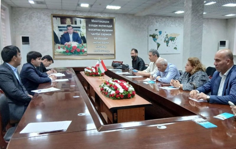 Дар Минтақаи озоди иқтисодии «Кӯлоб» Маркази логистикӣ таъсис дода мешавад