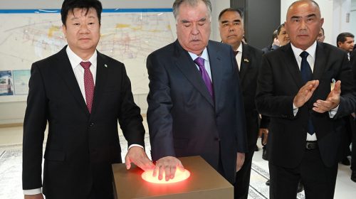 Президенти Ҷумҳурии Тоҷикистон Эмомалӣ Раҳмон дар шаҳри Исфара кони ангишти №8-и Ҷамъияти саҳомии кушодаи «Ангишт»-ро ба истифода доданд