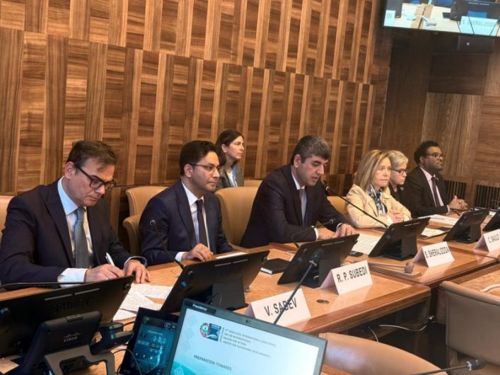 Баргузории чорабинӣ бахшида ба Рӯзи байналмилалии пиряхҳо дар Шуъбаи СММ дар Женева