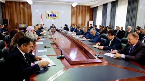 Нақши ВАО дар муқовимат ба терроризм ва экстремизм баррасӣ шуд