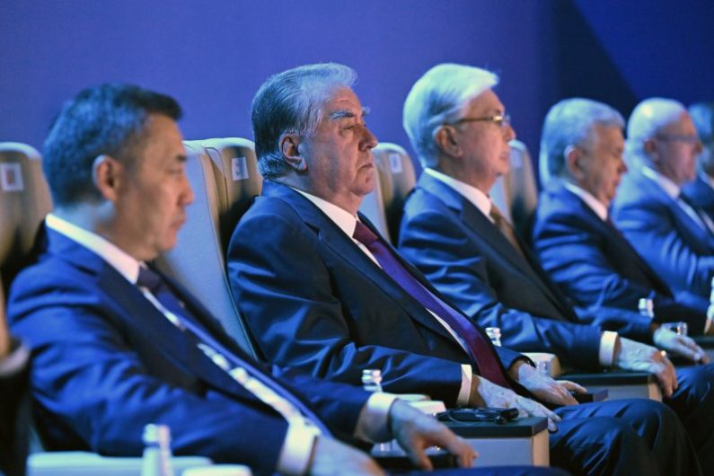 Президенти Ҷумҳурии Тоҷикистон Эмомалӣ Раҳмон дар маросими ифтитоҳи мусобиқаи байналмилалии «Бозиҳои оянда-2026» иштирок намуданд