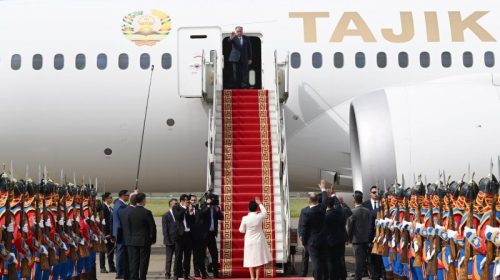 Сафари давлатии Президенти Ҷумҳурии Тоҷикистон Эмомалӣ Раҳмон дар Муғулистон анҷом ёфт