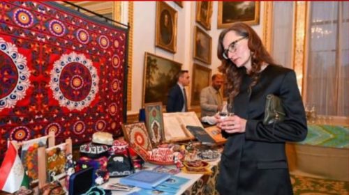 35-СОЛАГИИ ИСТИҚЛОЛИ ТОҶИКИСТОН ДАР ЛОНДОН БОШУКӮҲ ТАҶЛИЛ ГАРДИД