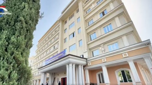 Ба рӯзноманигорони соҳаи тиб шаҳодатномаи хатми курси тиббӣ супорида шуд
